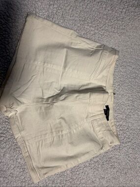 Forever 21 - white thick shorts